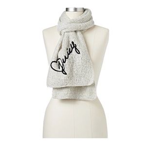 Juicy Couture Signature scarf
